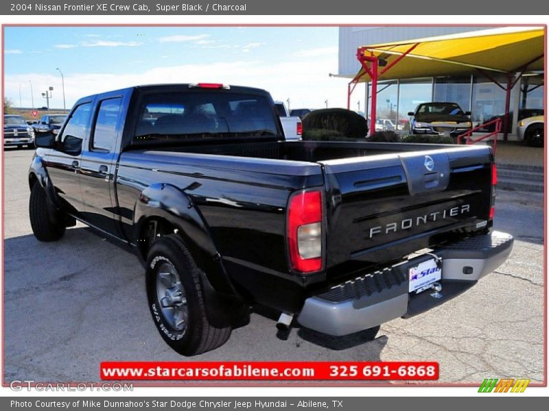 Super Black / Charcoal 2004 Nissan Frontier XE Crew Cab