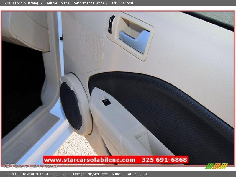Performance White / Dark Charcoal 2008 Ford Mustang GT Deluxe Coupe