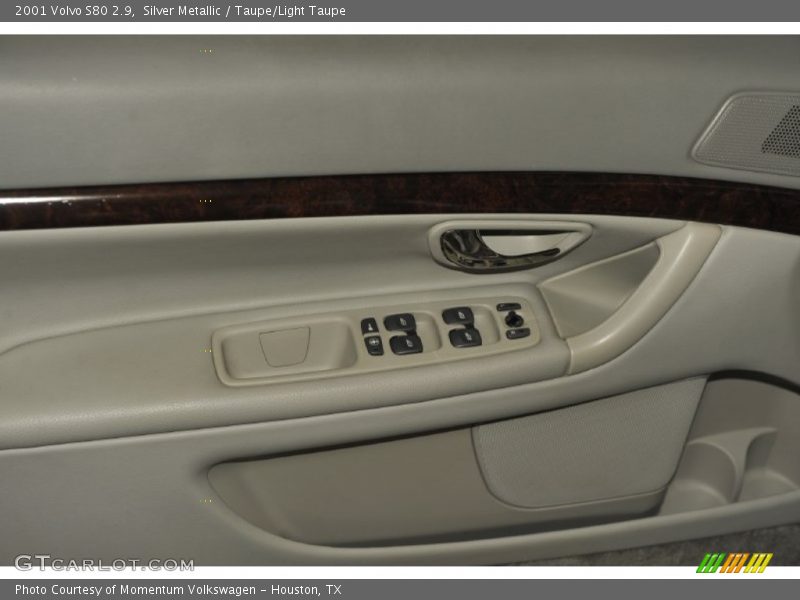 Silver Metallic / Taupe/Light Taupe 2001 Volvo S80 2.9