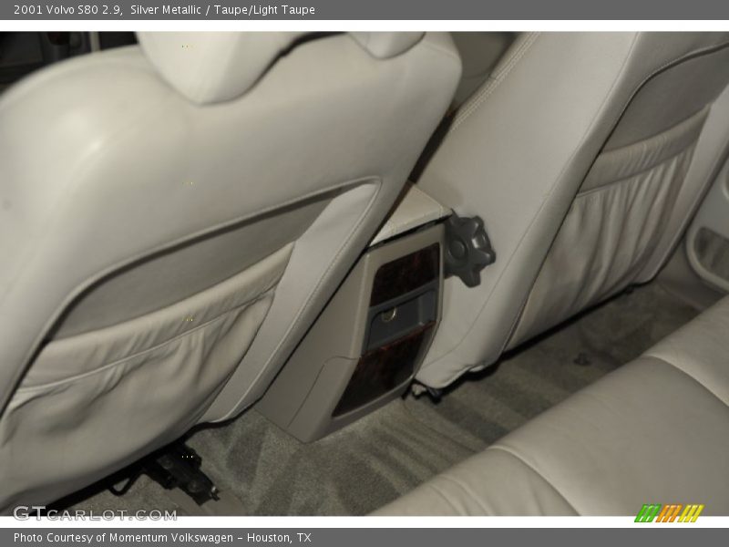 Silver Metallic / Taupe/Light Taupe 2001 Volvo S80 2.9
