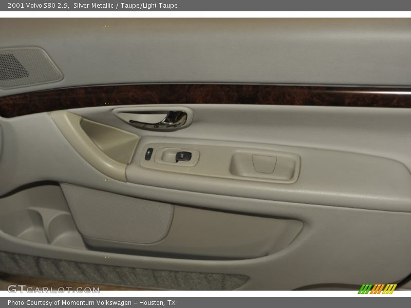 Silver Metallic / Taupe/Light Taupe 2001 Volvo S80 2.9