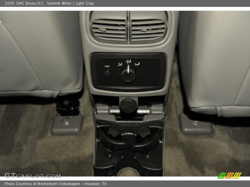 Summit White / Light Gray 2005 GMC Envoy SLT
