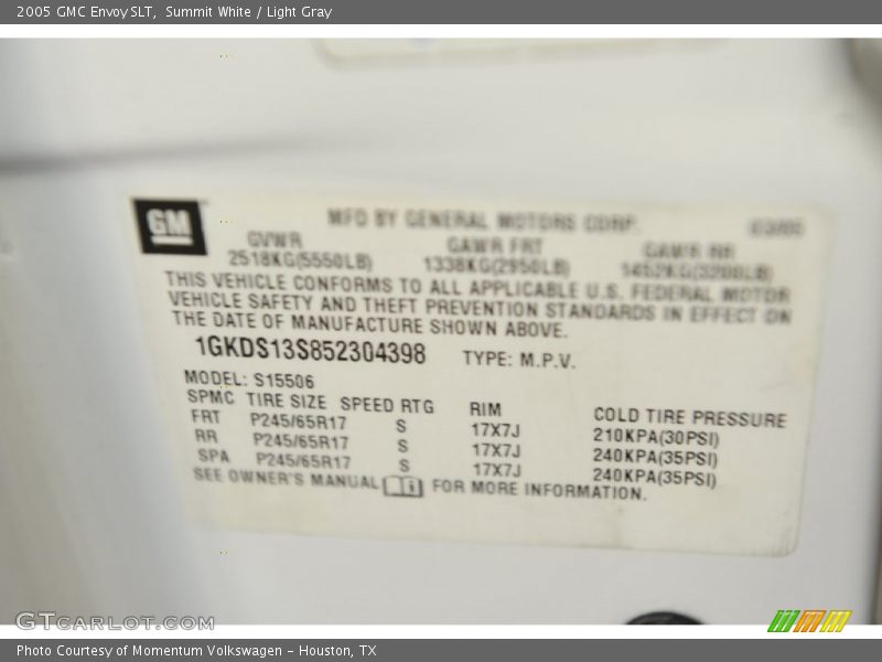 Summit White / Light Gray 2005 GMC Envoy SLT