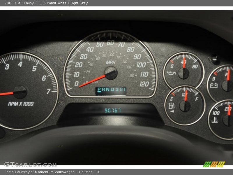 Summit White / Light Gray 2005 GMC Envoy SLT