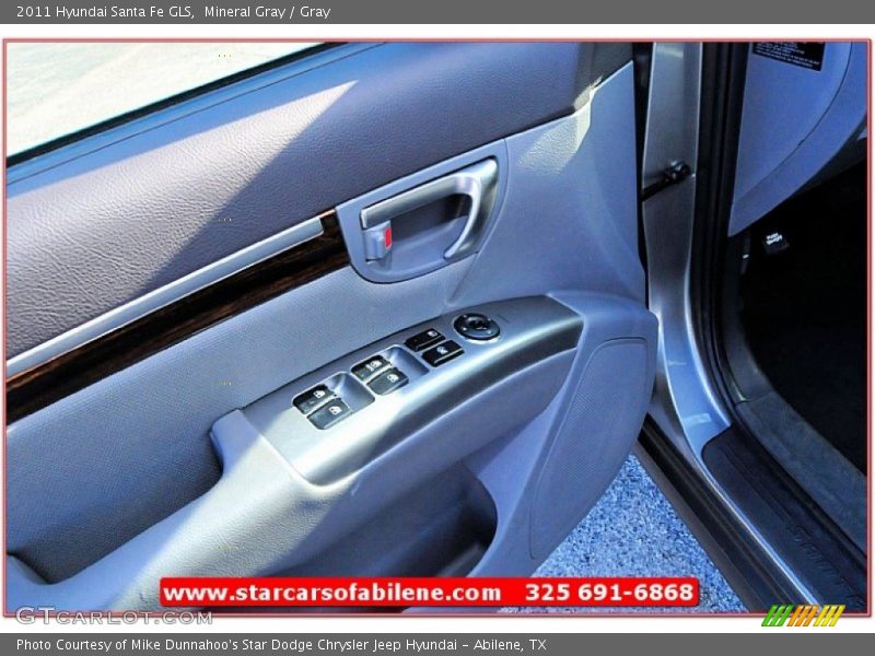 Mineral Gray / Gray 2011 Hyundai Santa Fe GLS