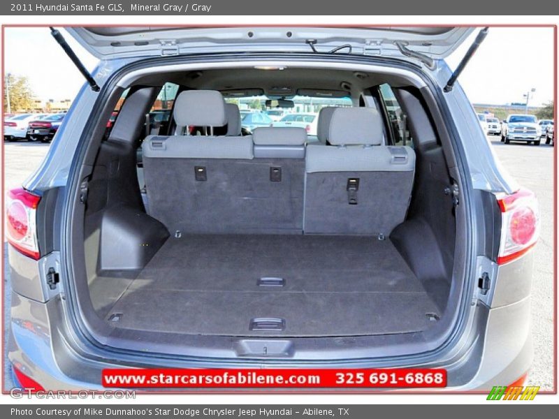 Mineral Gray / Gray 2011 Hyundai Santa Fe GLS