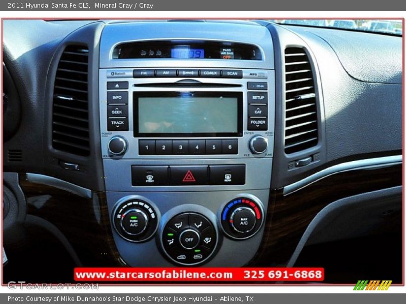 Mineral Gray / Gray 2011 Hyundai Santa Fe GLS