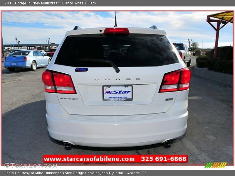 Bianco White / Black 2011 Dodge Journey Mainstreet