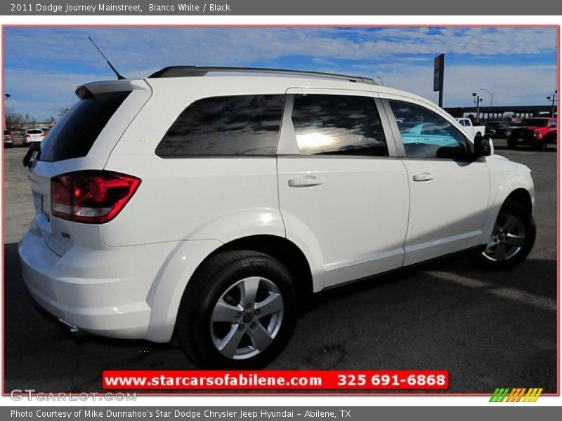 Bianco White / Black 2011 Dodge Journey Mainstreet