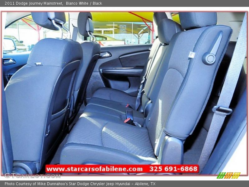 Bianco White / Black 2011 Dodge Journey Mainstreet