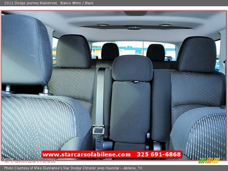 Bianco White / Black 2011 Dodge Journey Mainstreet