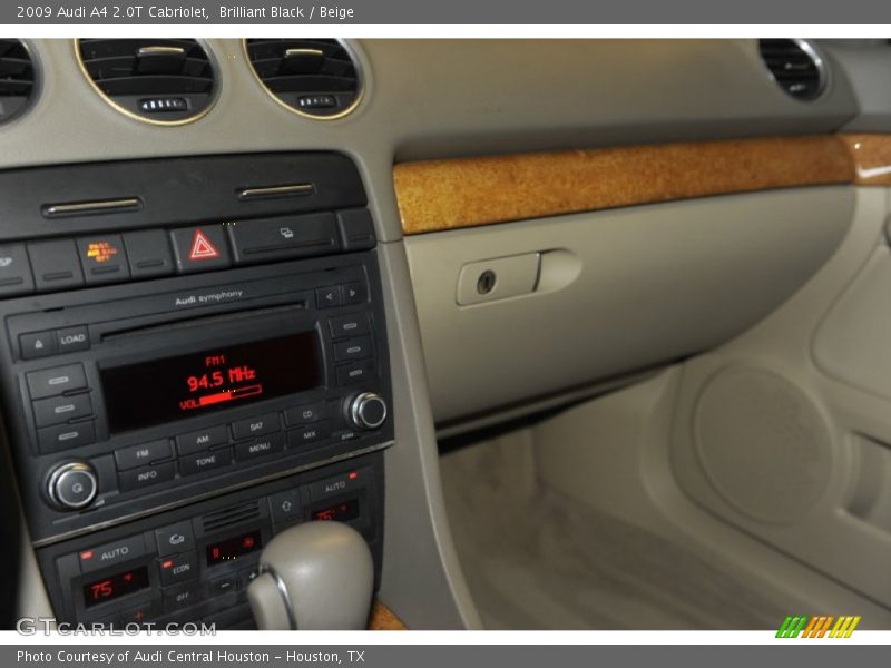 Brilliant Black / Beige 2009 Audi A4 2.0T Cabriolet