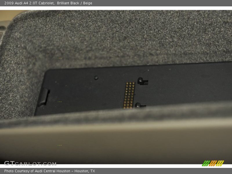 Brilliant Black / Beige 2009 Audi A4 2.0T Cabriolet