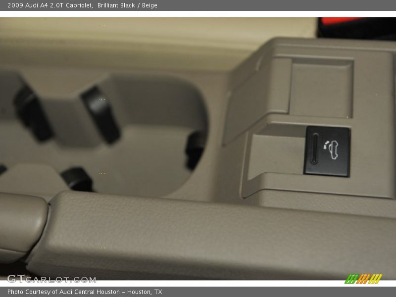 Brilliant Black / Beige 2009 Audi A4 2.0T Cabriolet