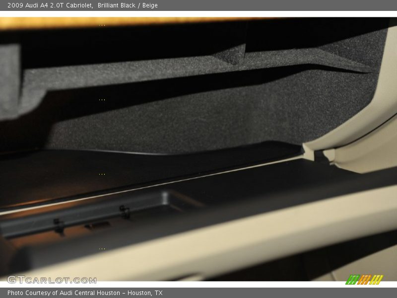 Brilliant Black / Beige 2009 Audi A4 2.0T Cabriolet