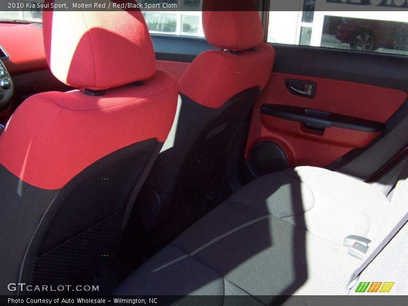 Molten Red / Red/Black Sport Cloth 2010 Kia Soul Sport