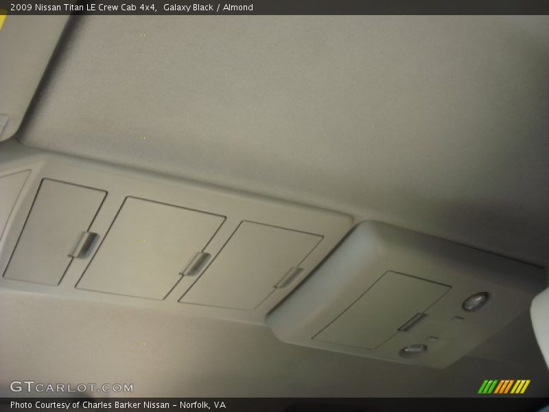 Galaxy Black / Almond 2009 Nissan Titan LE Crew Cab 4x4