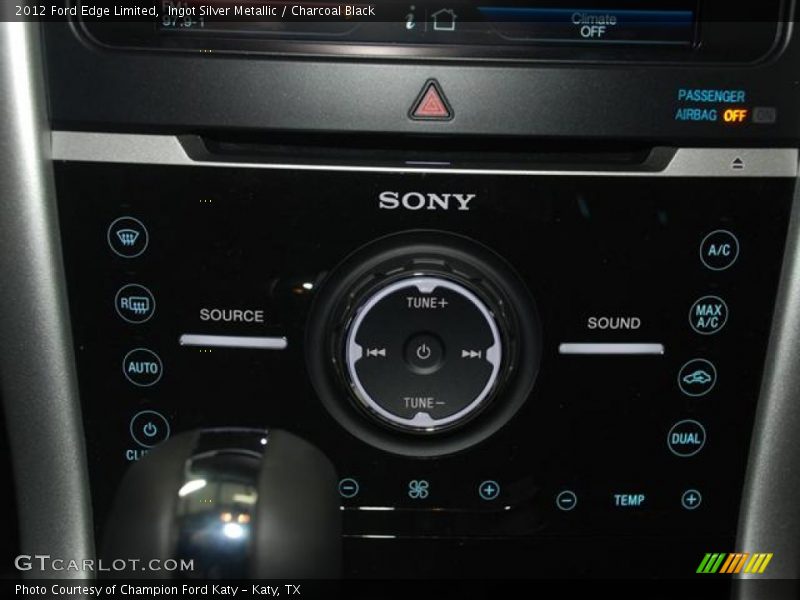 Ingot Silver Metallic / Charcoal Black 2012 Ford Edge Limited