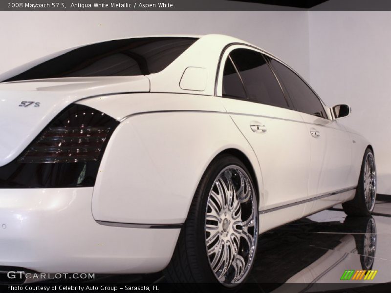 Antigua White Metallic / Aspen White 2008 Maybach 57 S