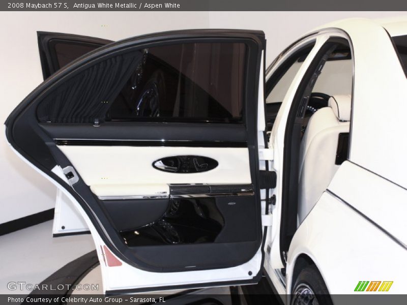 Door Panel of 2008 57 S