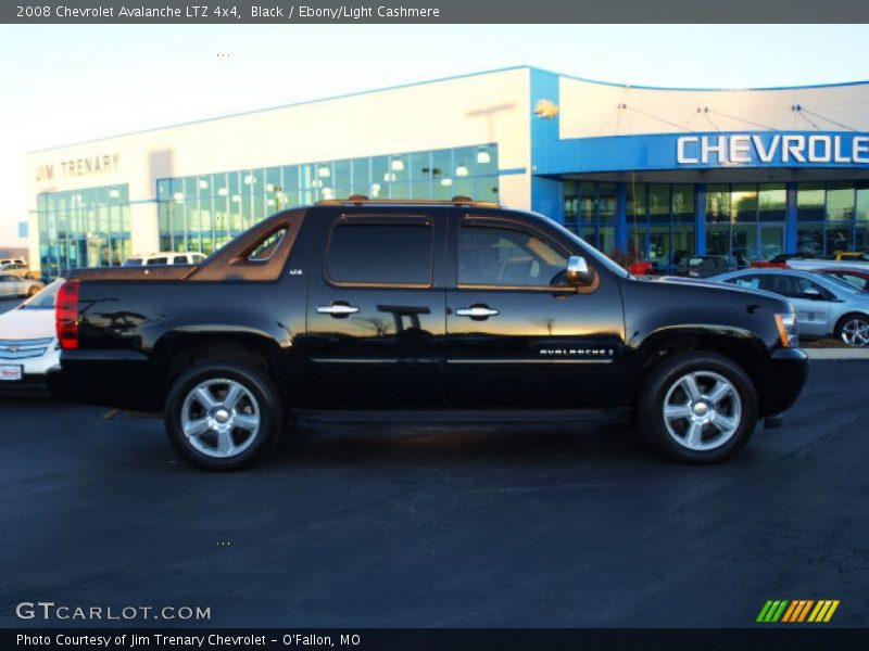 Black / Ebony/Light Cashmere 2008 Chevrolet Avalanche LTZ 4x4