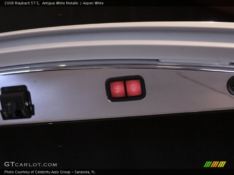 Antigua White Metallic / Aspen White 2008 Maybach 57 S
