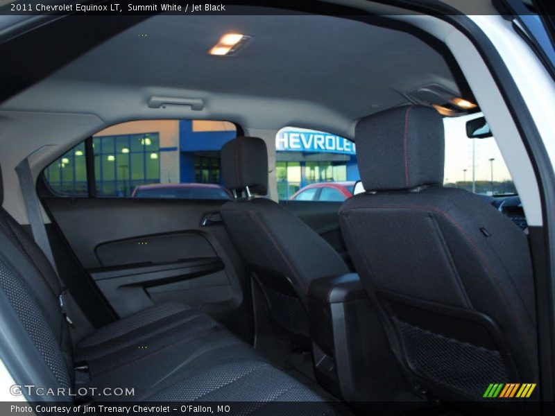 Summit White / Jet Black 2011 Chevrolet Equinox LT