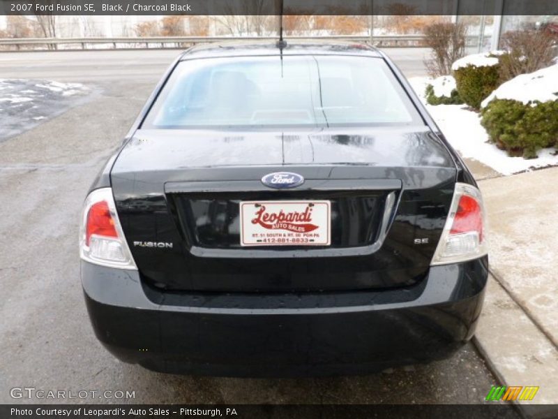 Black / Charcoal Black 2007 Ford Fusion SE
