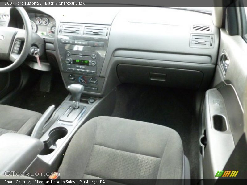 Black / Charcoal Black 2007 Ford Fusion SE