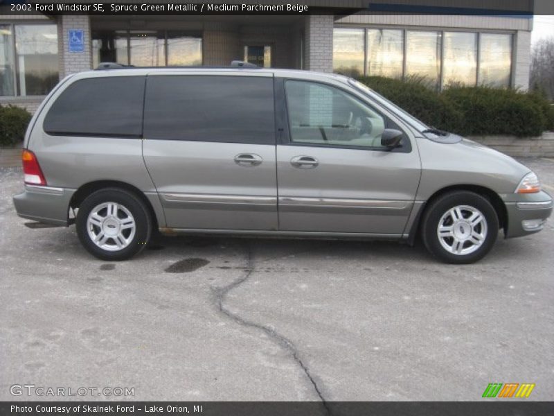 Spruce Green Metallic / Medium Parchment Beige 2002 Ford Windstar SE