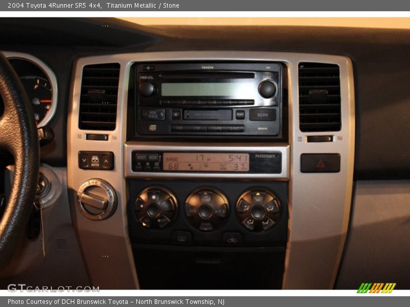 Titanium Metallic / Stone 2004 Toyota 4Runner SR5 4x4