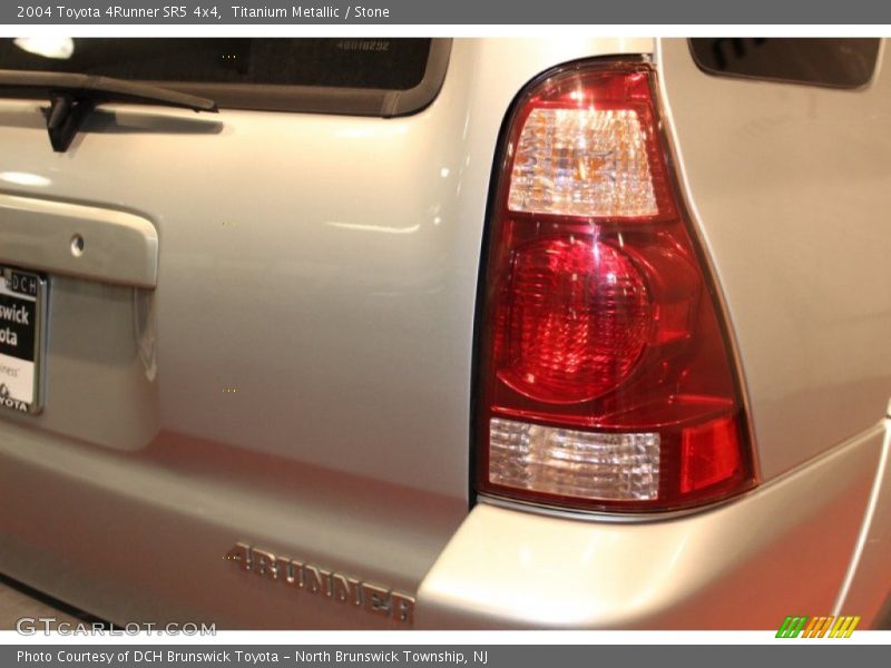 Titanium Metallic / Stone 2004 Toyota 4Runner SR5 4x4