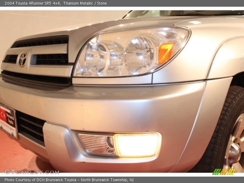 Titanium Metallic / Stone 2004 Toyota 4Runner SR5 4x4