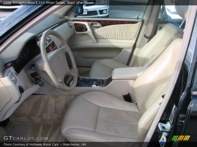Black / Parchment 1998 Mercedes-Benz E 320 4Matic Sedan