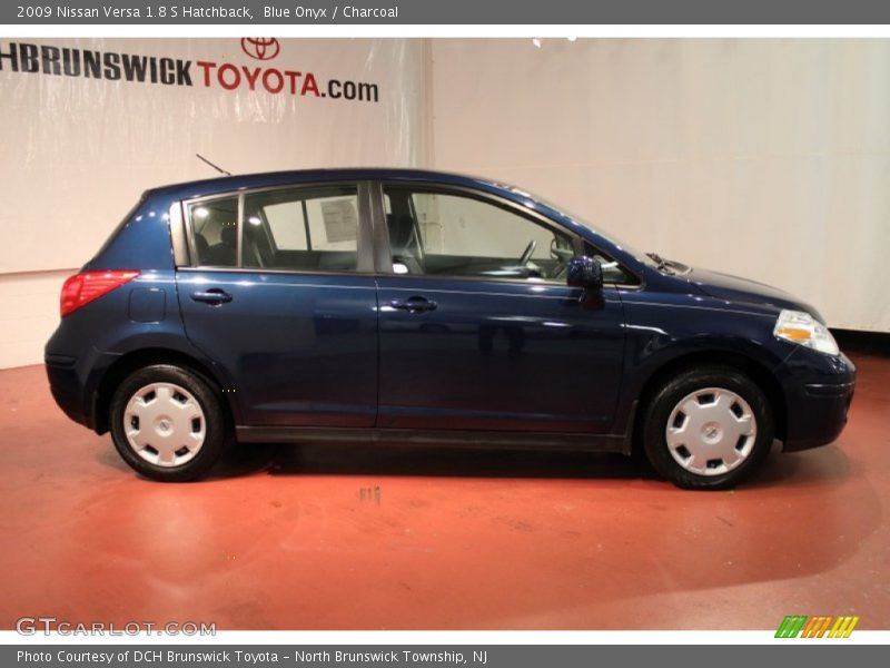 Blue Onyx / Charcoal 2009 Nissan Versa 1.8 S Hatchback