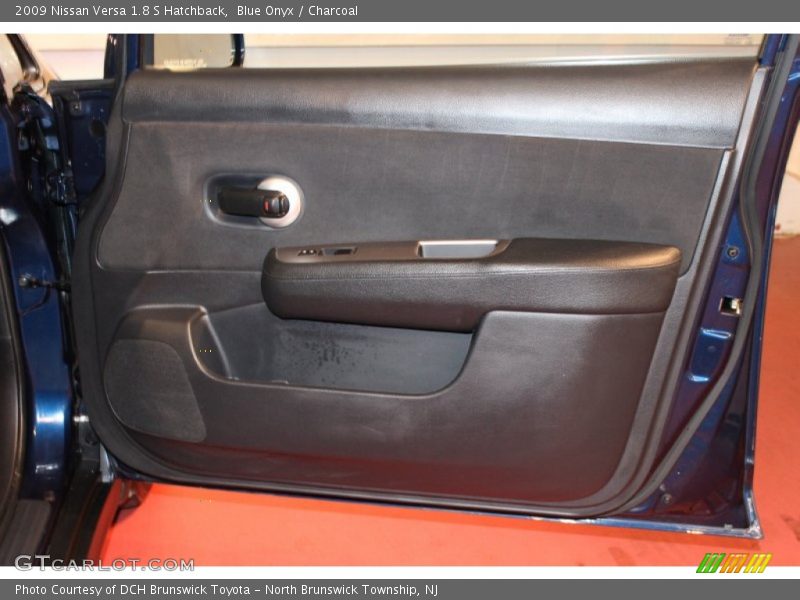 Blue Onyx / Charcoal 2009 Nissan Versa 1.8 S Hatchback