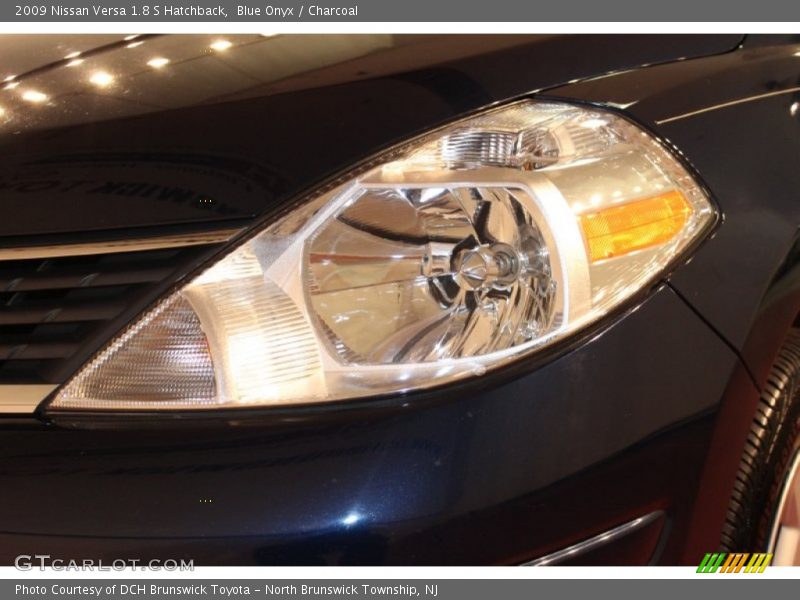 Blue Onyx / Charcoal 2009 Nissan Versa 1.8 S Hatchback