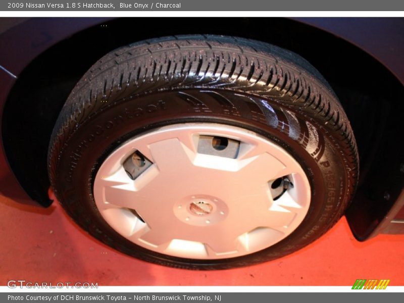 Blue Onyx / Charcoal 2009 Nissan Versa 1.8 S Hatchback