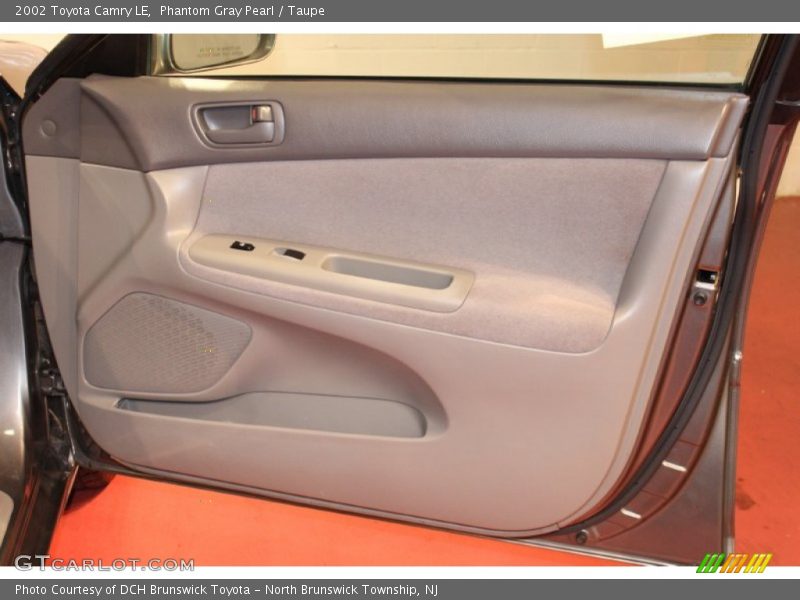 Phantom Gray Pearl / Taupe 2002 Toyota Camry LE