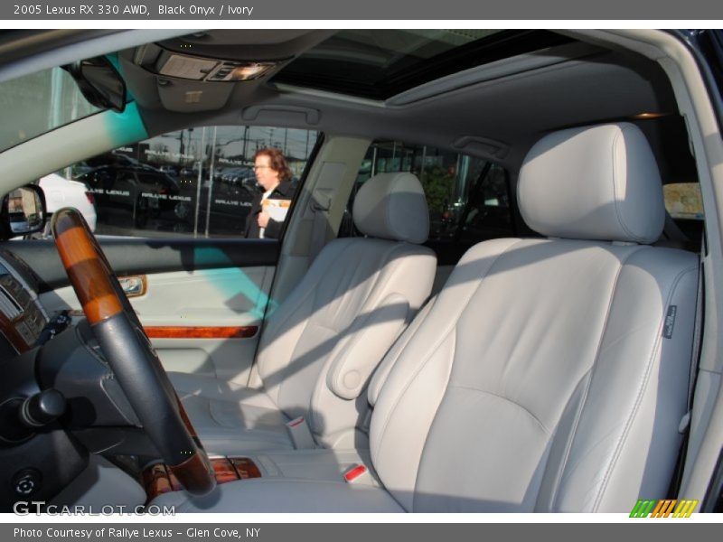 Black Onyx / Ivory 2005 Lexus RX 330 AWD