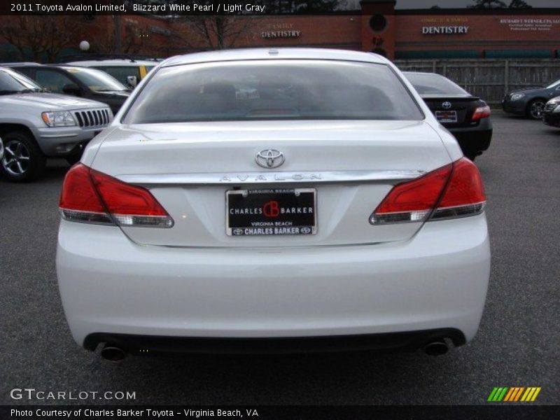 Blizzard White Pearl / Light Gray 2011 Toyota Avalon Limited