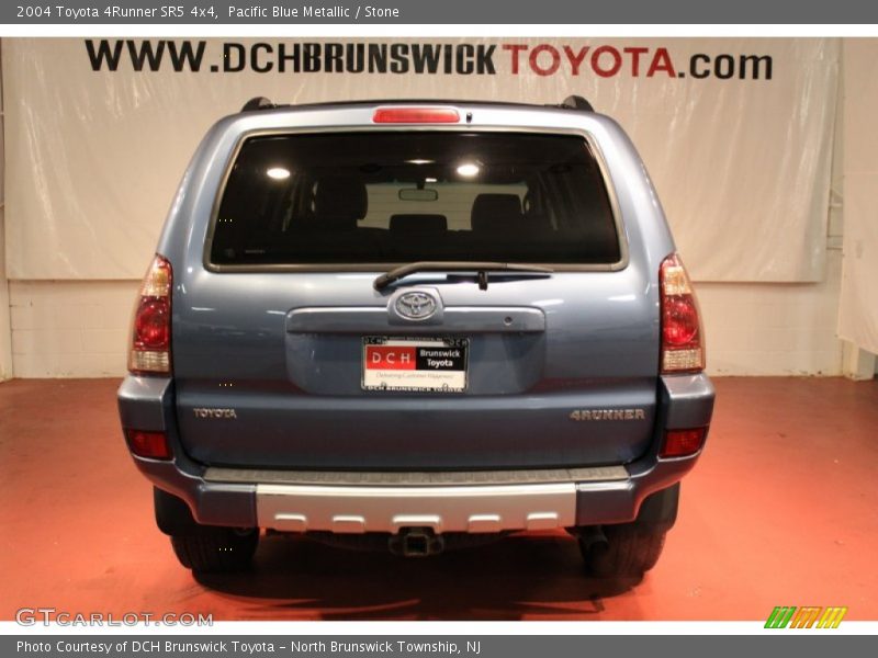 Pacific Blue Metallic / Stone 2004 Toyota 4Runner SR5 4x4