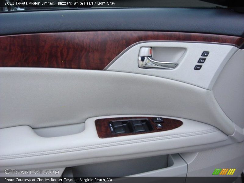 Blizzard White Pearl / Light Gray 2011 Toyota Avalon Limited