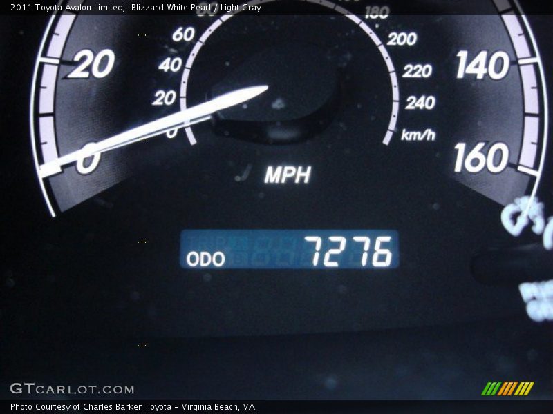 Blizzard White Pearl / Light Gray 2011 Toyota Avalon Limited