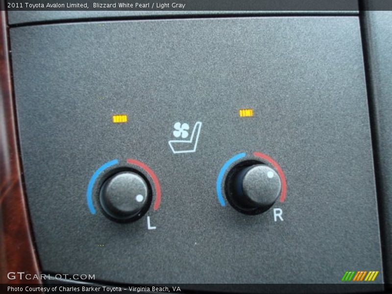 Blizzard White Pearl / Light Gray 2011 Toyota Avalon Limited