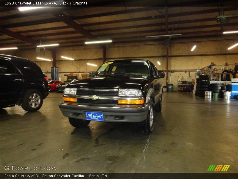 Black / Graphite 1998 Chevrolet Blazer LS 4x4