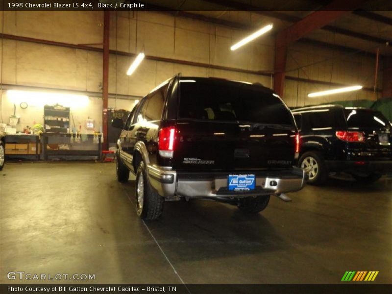 Black / Graphite 1998 Chevrolet Blazer LS 4x4