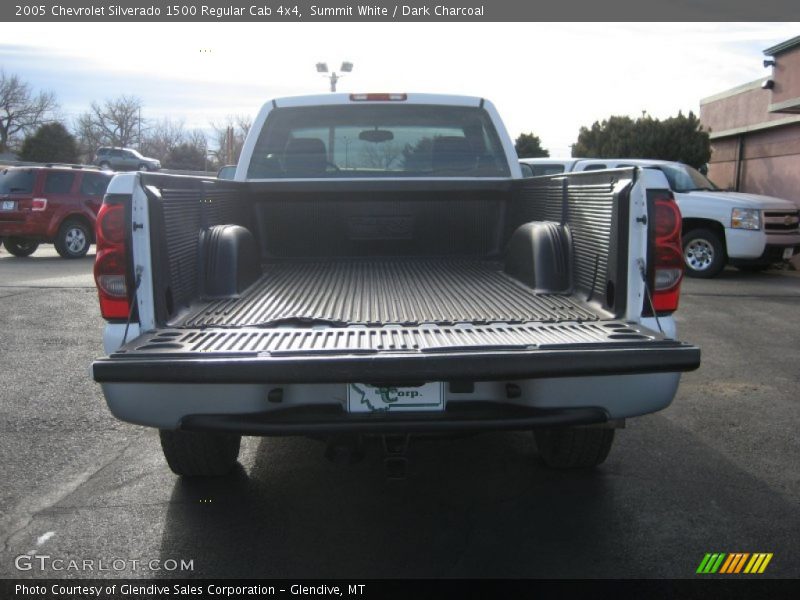 Summit White / Dark Charcoal 2005 Chevrolet Silverado 1500 Regular Cab 4x4