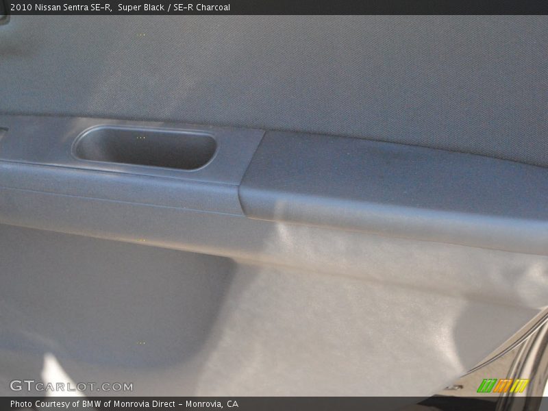 Super Black / SE-R Charcoal 2010 Nissan Sentra SE-R