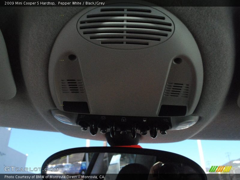 Pepper White / Black/Grey 2009 Mini Cooper S Hardtop